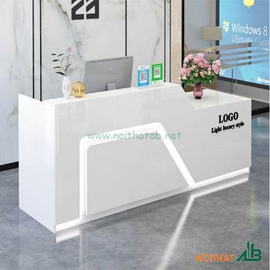 Quầy lễ tân văn phòng QLT002