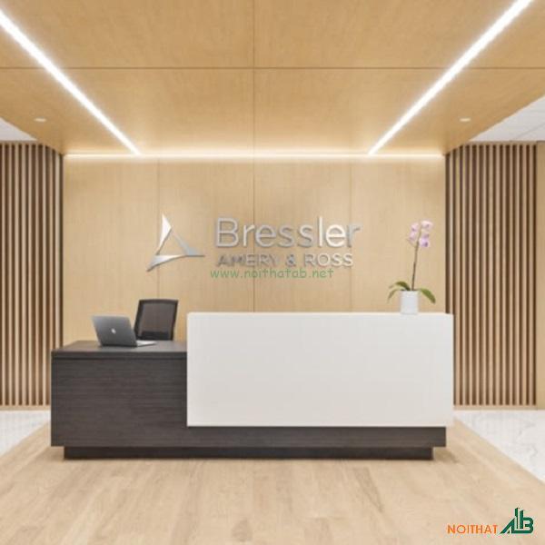 Quầy lễ tân 2m QLT005