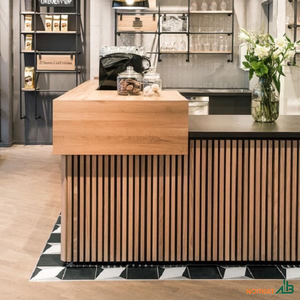 Quầy bar chữ L ốp lam sóng QB014