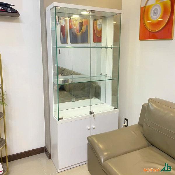 tủ kính trưng bày rượu giá rẻ