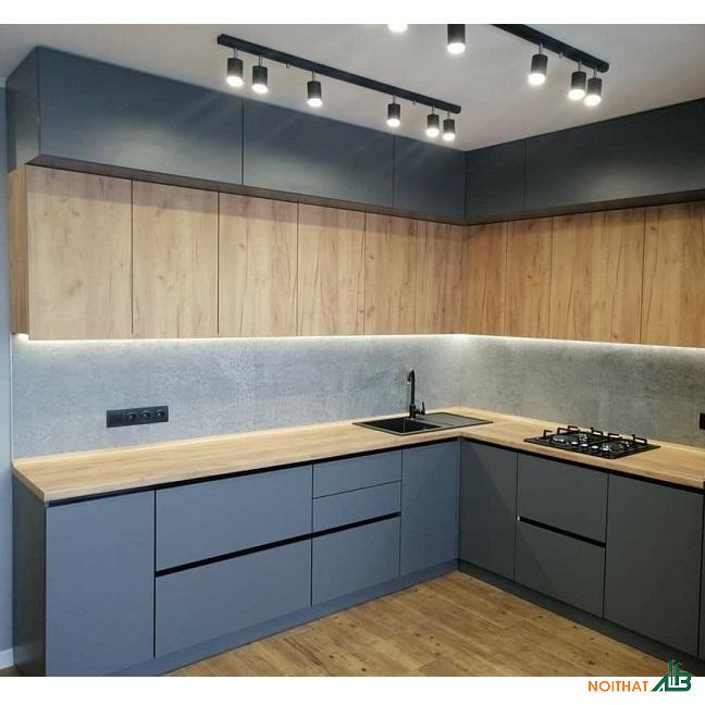 Tủ bếp chữ L cao cấp xám vân gỗ TB044