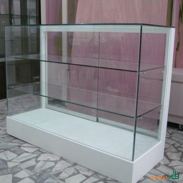 Tủ kính trưng bày 3 tầng TTB104