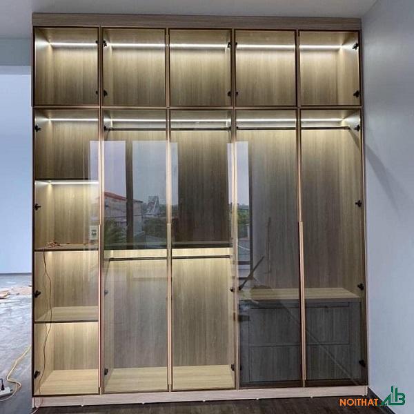 Tủ quần áo cánh kính cao cấp TQA124