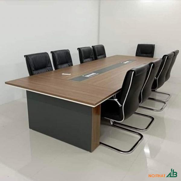 Bàn họp 2m4 x 1m2 BH027