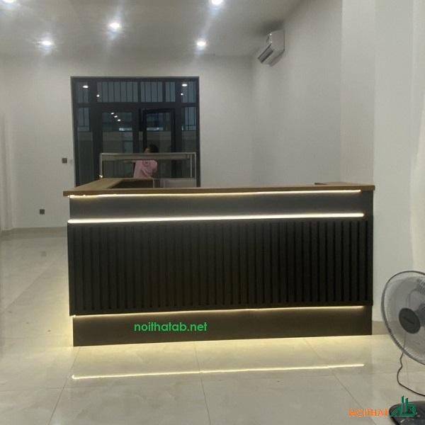 Quầy bar chữ L 2m4 x 2m2 QB093 - Ảnh 2