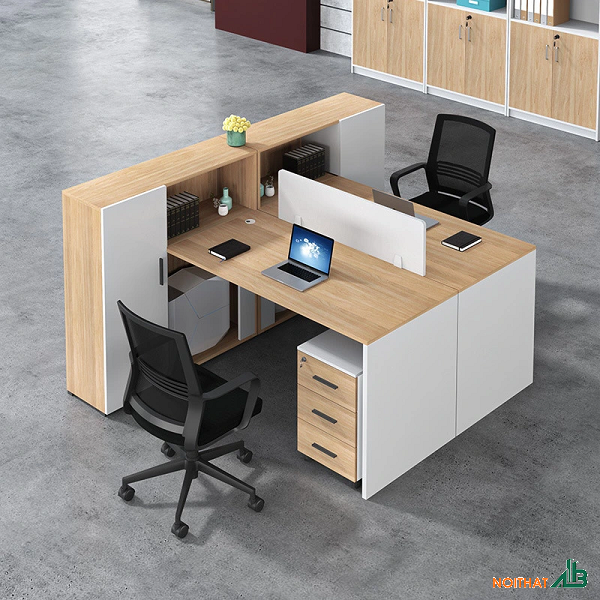 Bàn làm việc đôi có vách ngăn BLV061