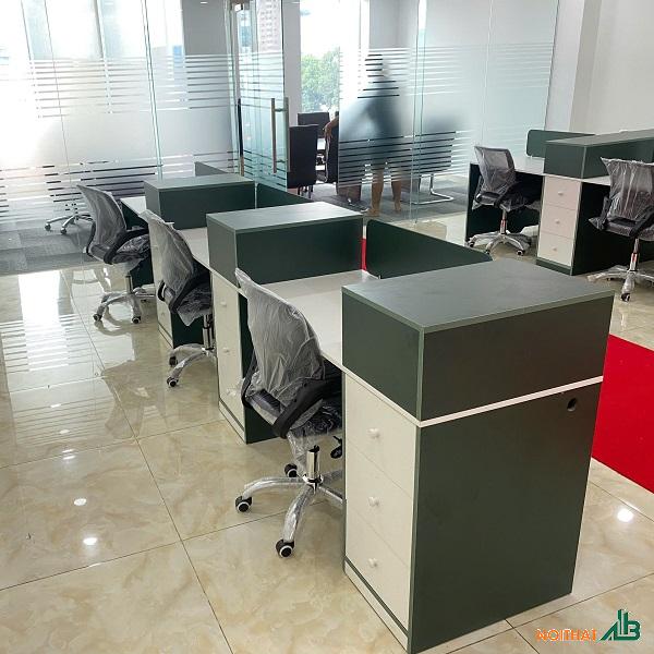 Cụm bàn văn phòng 3 chỗ ngồi BLV063