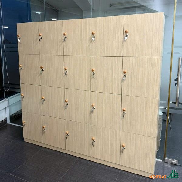 Tủ locker 20 ngăn vân gỗ sồi THS114